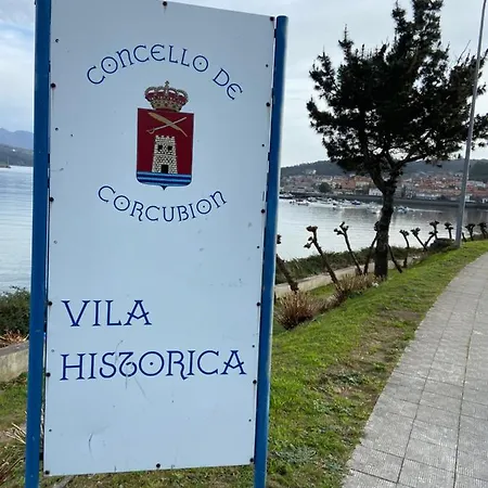 Playa De Quenxe Apartment Corcubion